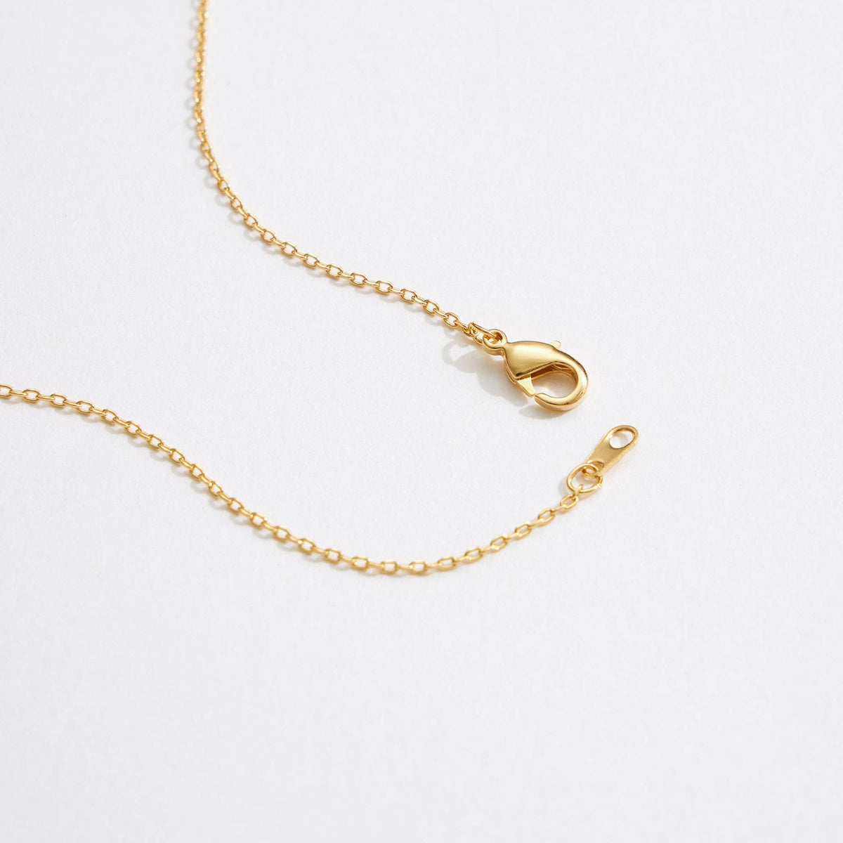 Gold Dipped “Howdy” Script Necklace: Gold