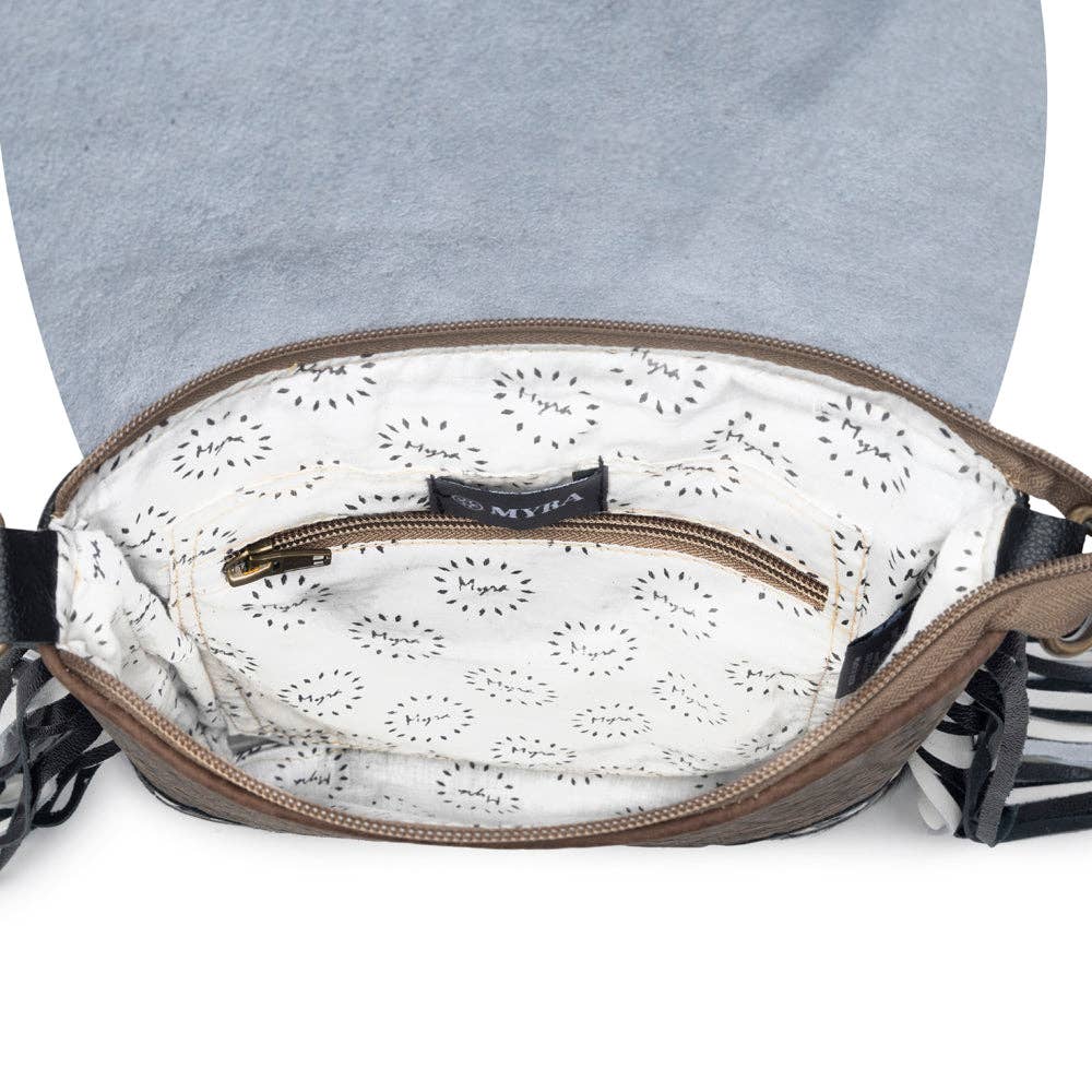Corral Tempo Fringed Concealed Carry Bag