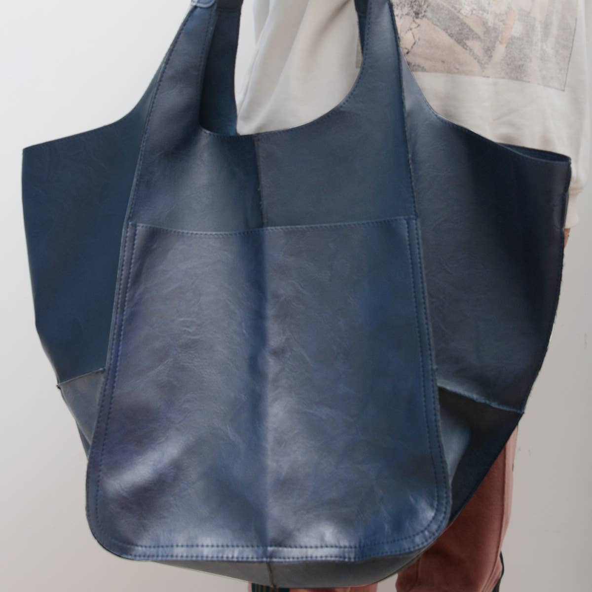VINTAGE TOTE BAG WITH SPACIOUS STORAGE CAPACITY_CWAB0558: BROWN / (OS) 1