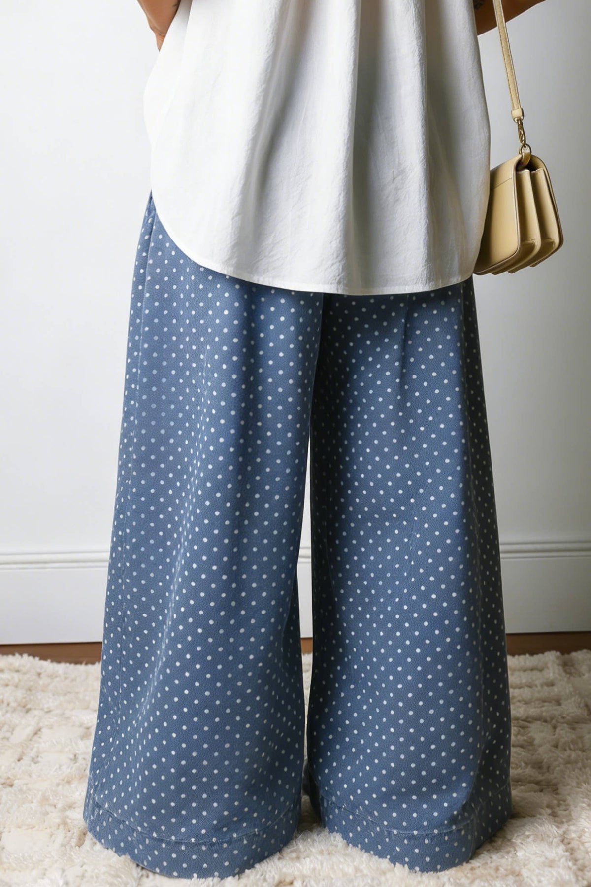 66 Plus Size Button Pleated Drawstring Waist Wide Leg Jeans: Blue / 2X