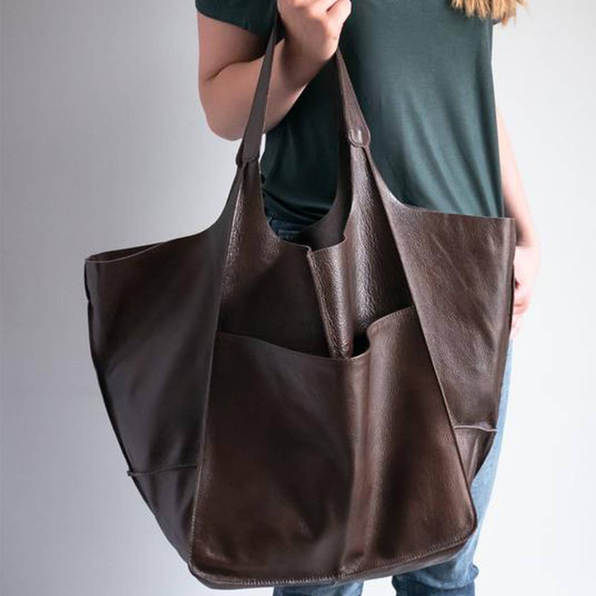 VINTAGE TOTE BAG WITH SPACIOUS STORAGE CAPACITY_CWAB0558: BROWN / (OS) 1