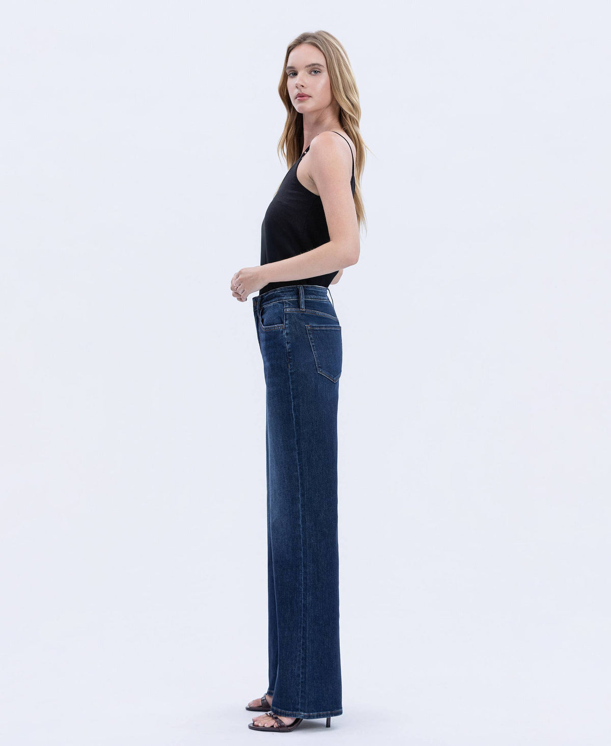 SUPER HIGH RISE FULL LENGTH DARK WASH WIDE JEANS T6937: UPLIFTED JEWEL / 29