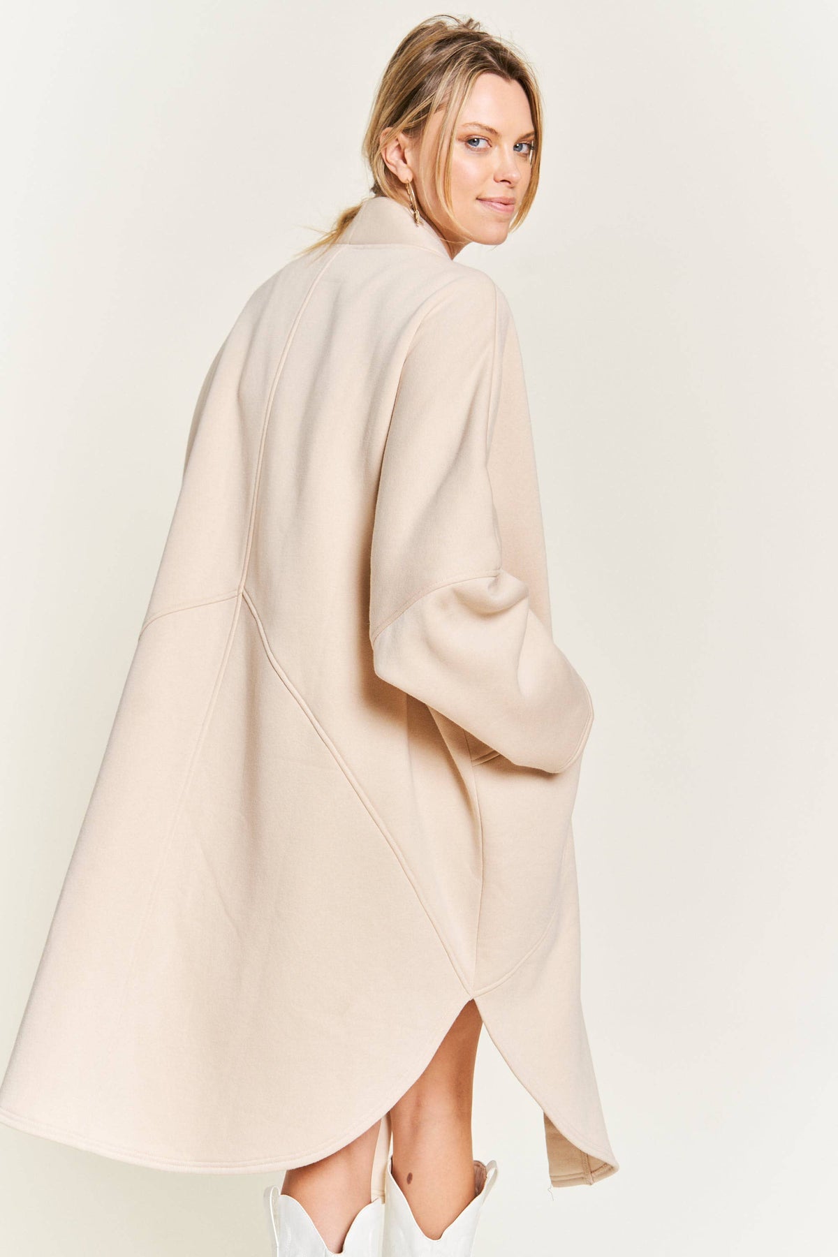 OVERSIZED KNIT CARDIGAN JJO5013: Black / S/M