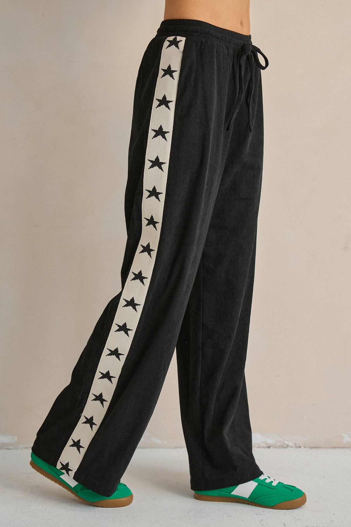 STAR STRIPE CORDUROY WIDE LEG PANTS: Black / XL