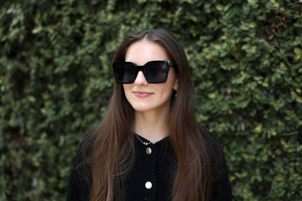 Wylie - Women's Oversized Square Sunglasses: Black