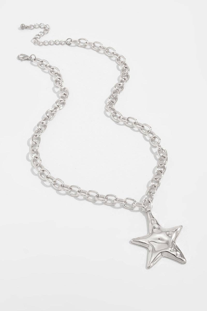 Star Pendant Chain Necklace: SILVER / One Size
