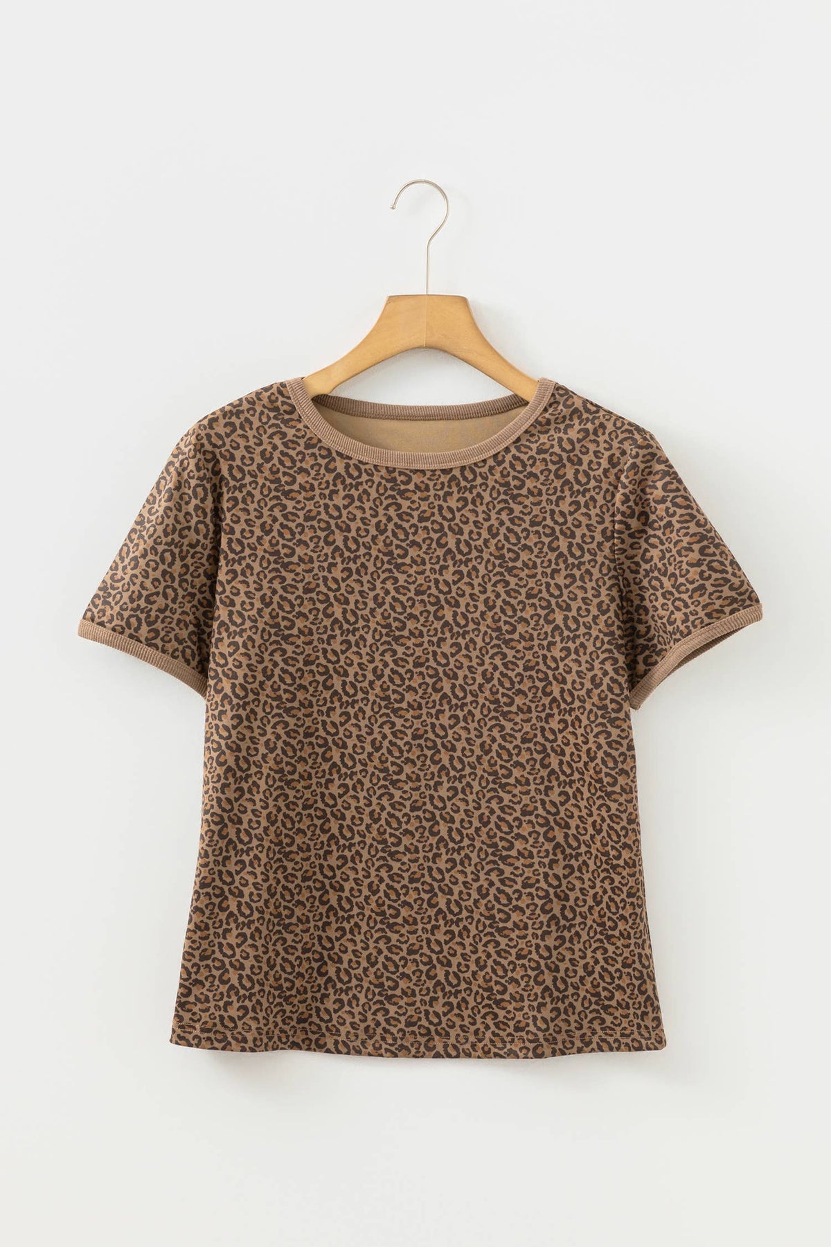 66 Plus Size Leopard Print Ribbed Trim Round Neck Tee (S-4X): Brown / S