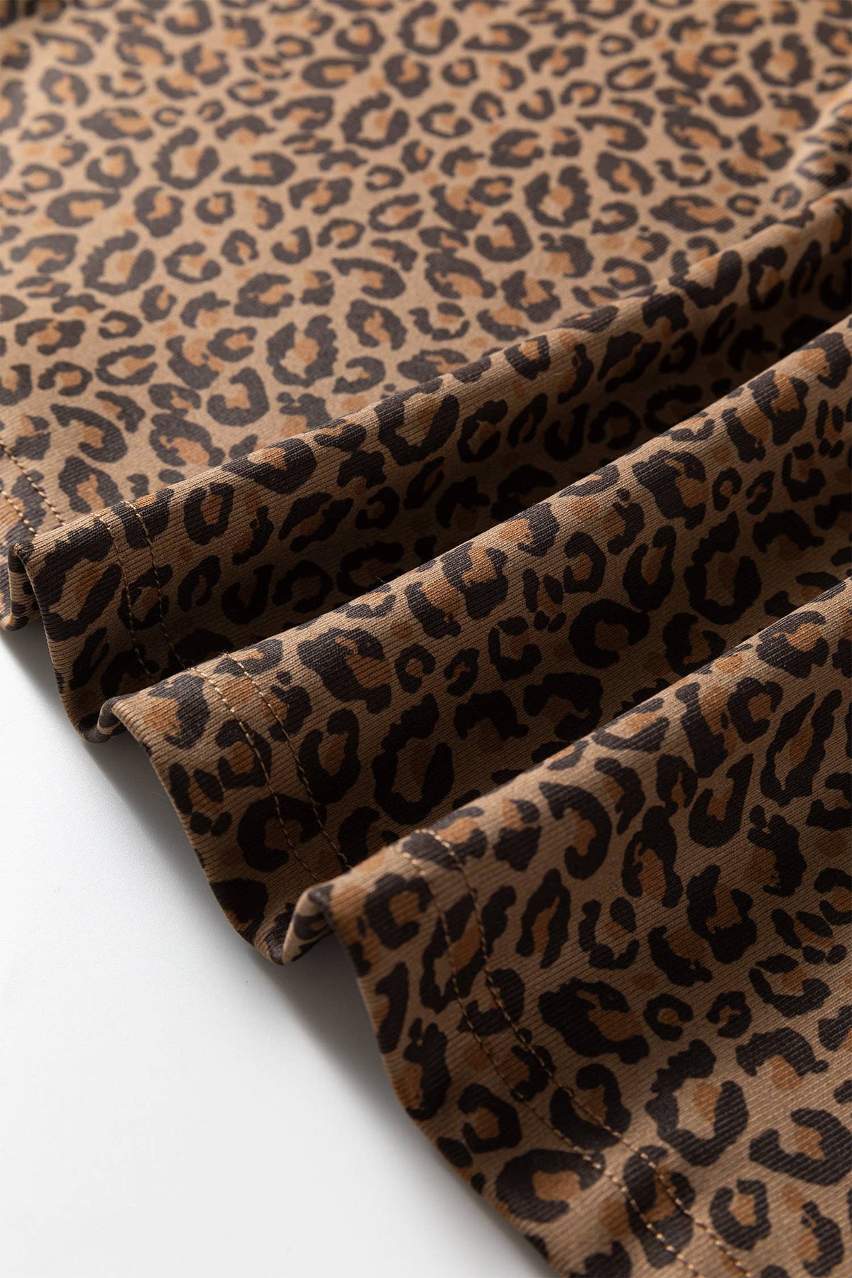 66 Plus Size Leopard Print Ribbed Trim Round Neck Tee (S-4X): Brown / 2X