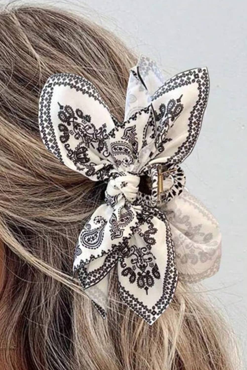 Paisley Floral Print Cute Bow Knot Hair Clip: As shown / Missy / Standard