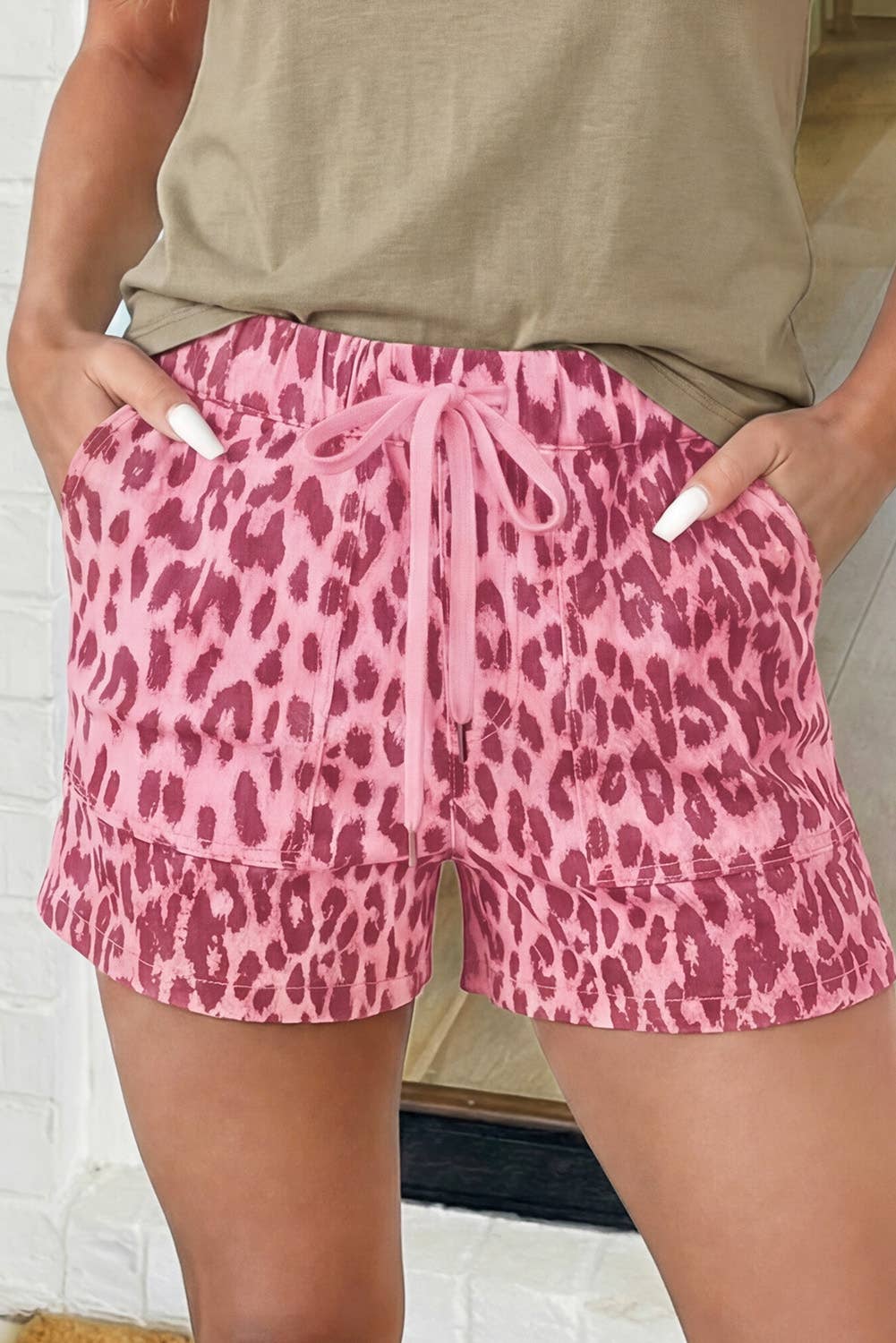 LAS Leopard Elastic Waist Mid Rise Denim Shorts (S-XL): Brown / Missy / 10