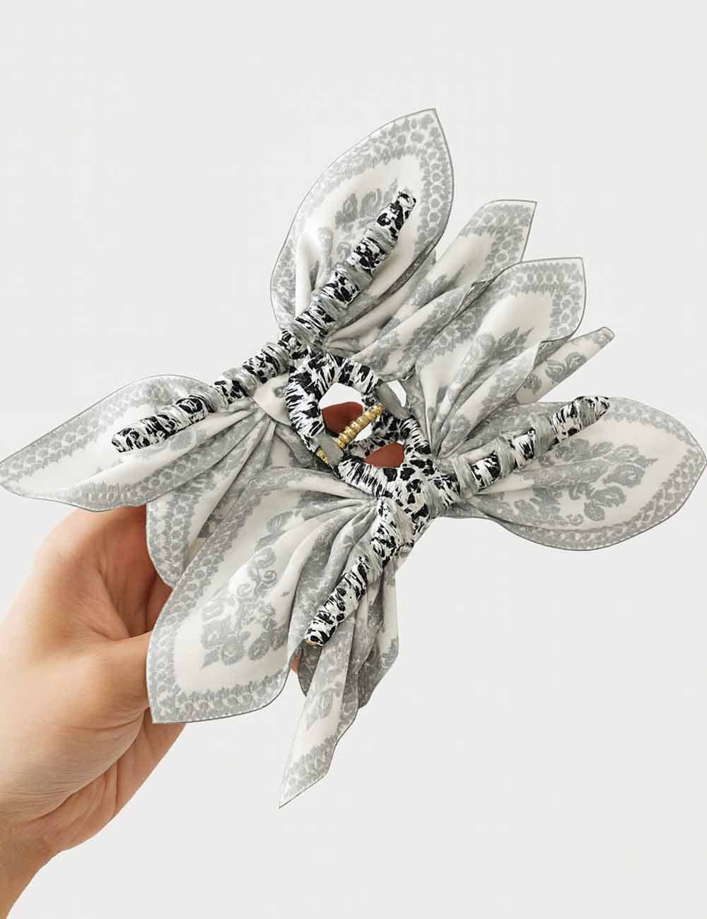 Ladies Chic Paisley Floral Print Bow Knot Hair Clip: Black / OS