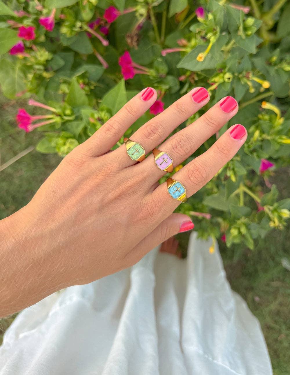 Matcha Green Enamel Cross Ring: 8