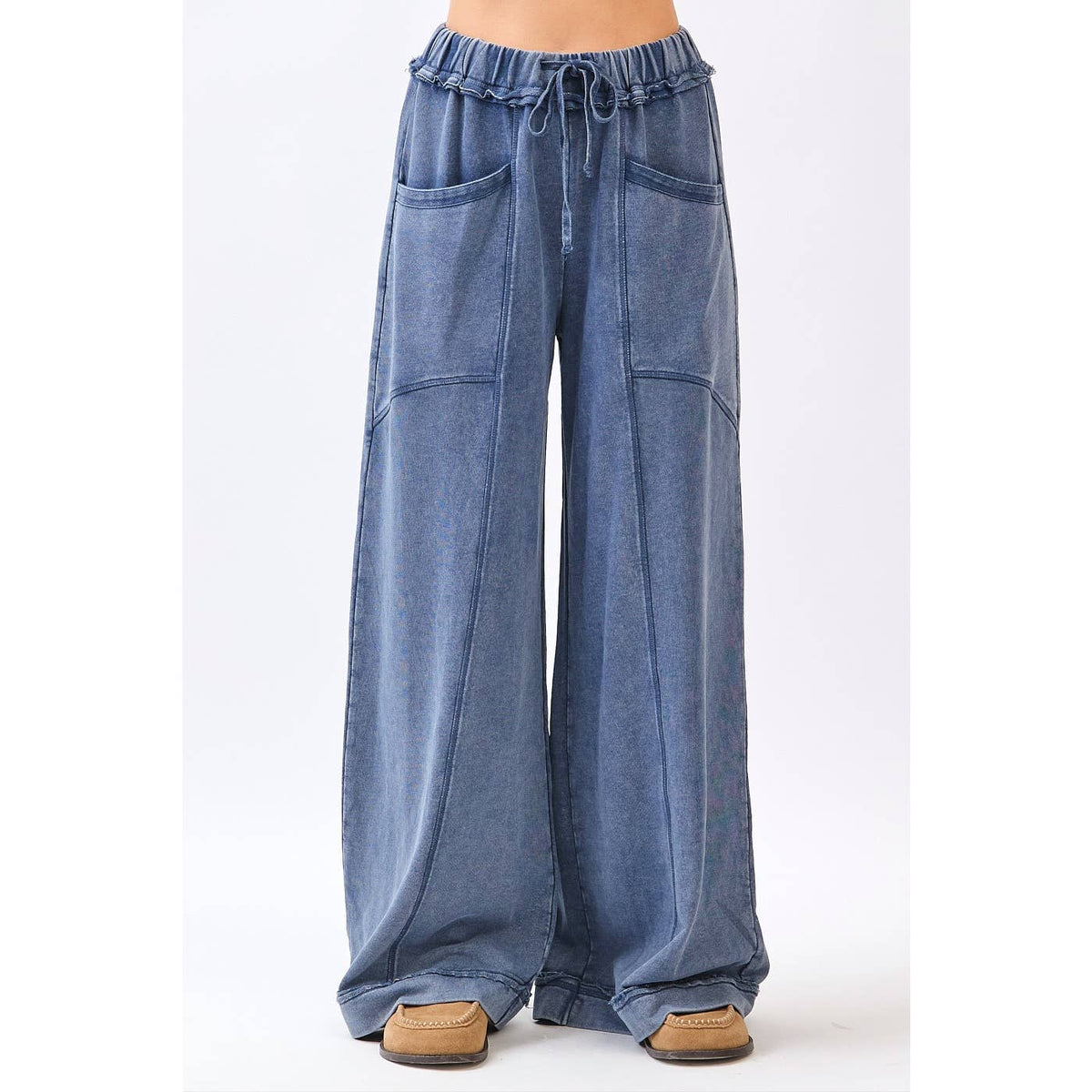 MINERAL WASH CURVED SEAM WIDE LEG PANTS: HAZELNUT / S-M-L(2-2-2)
