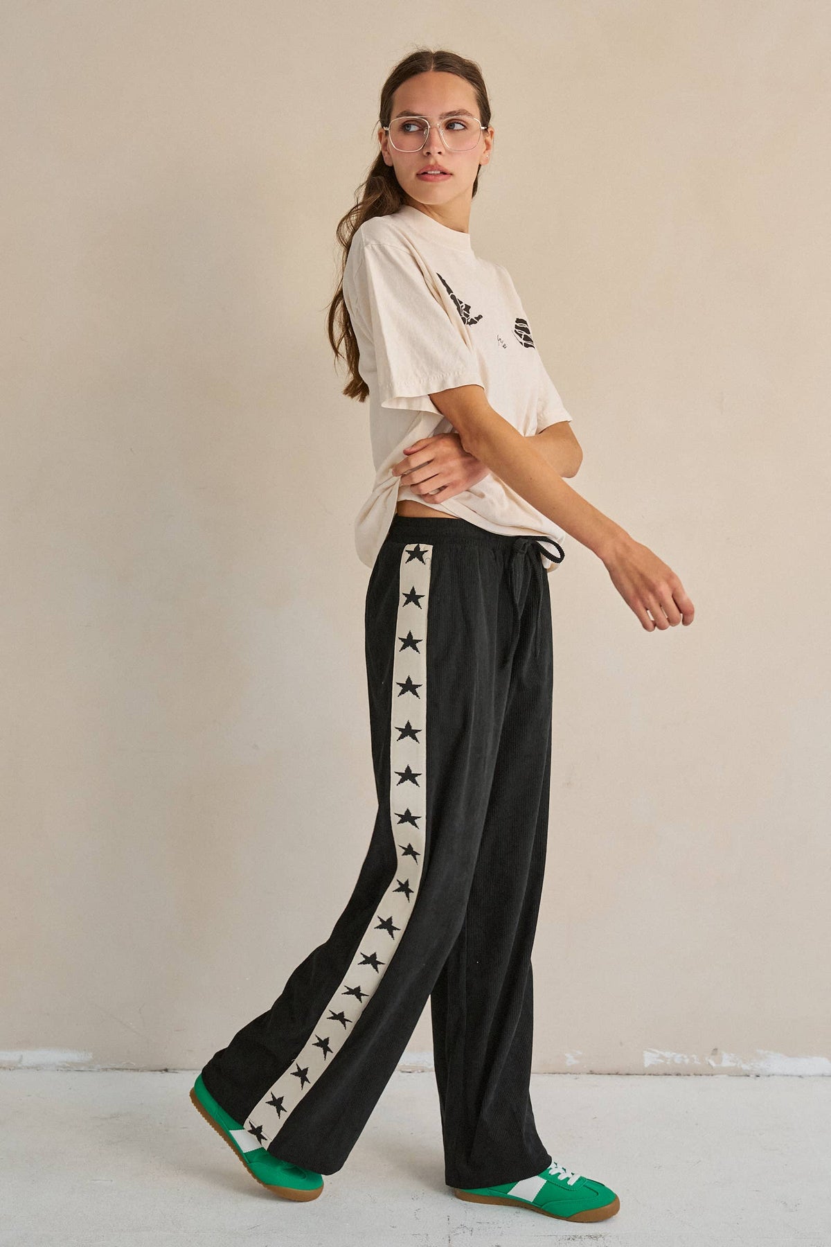 STAR STRIPE CORDUROY WIDE LEG PANTS: Black / 3XL