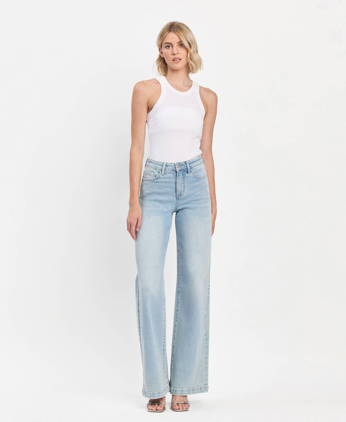 HIGH RISE FULL LENGTH LIGHT WASH WIDE LEG JEANS V3468: OPTIMISTIC / 26