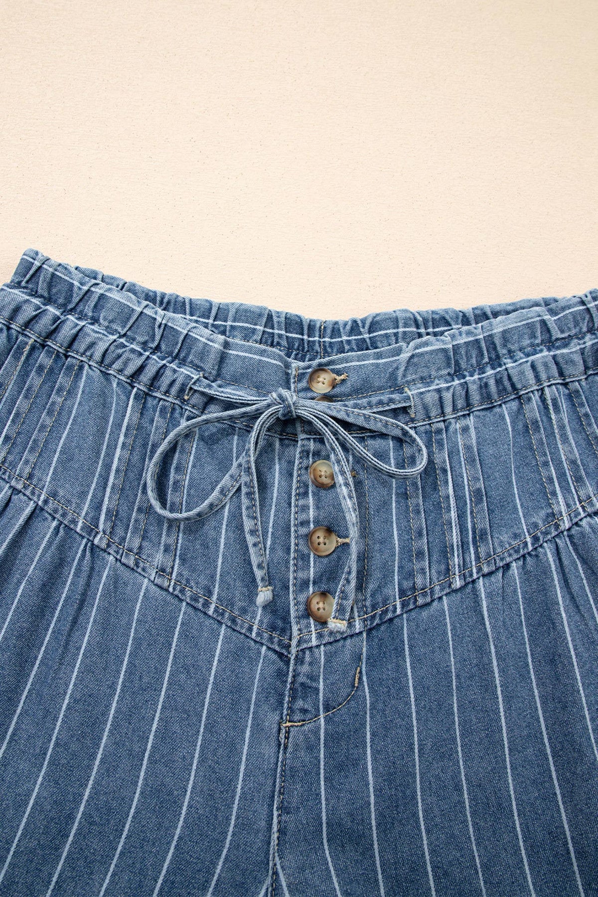 66 Plus Size Button Pleated Drawstring Waist Wide Leg Jeans: Blue / 1X