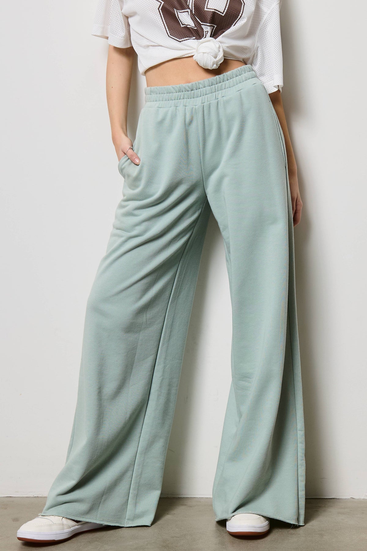 Wide Leg Cotton Jogger Sweatpants: Heather Grey / M