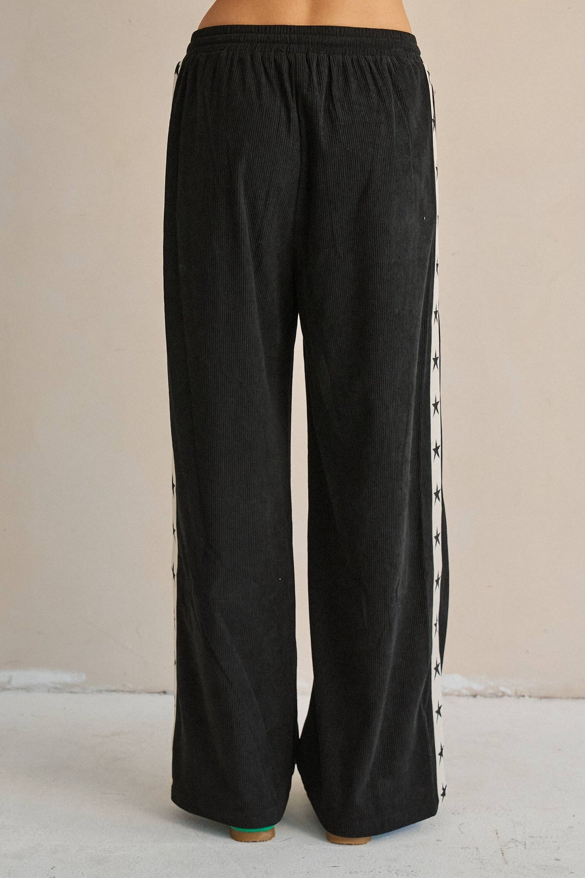 STAR STRIPE CORDUROY WIDE LEG PANTS: Black / XL