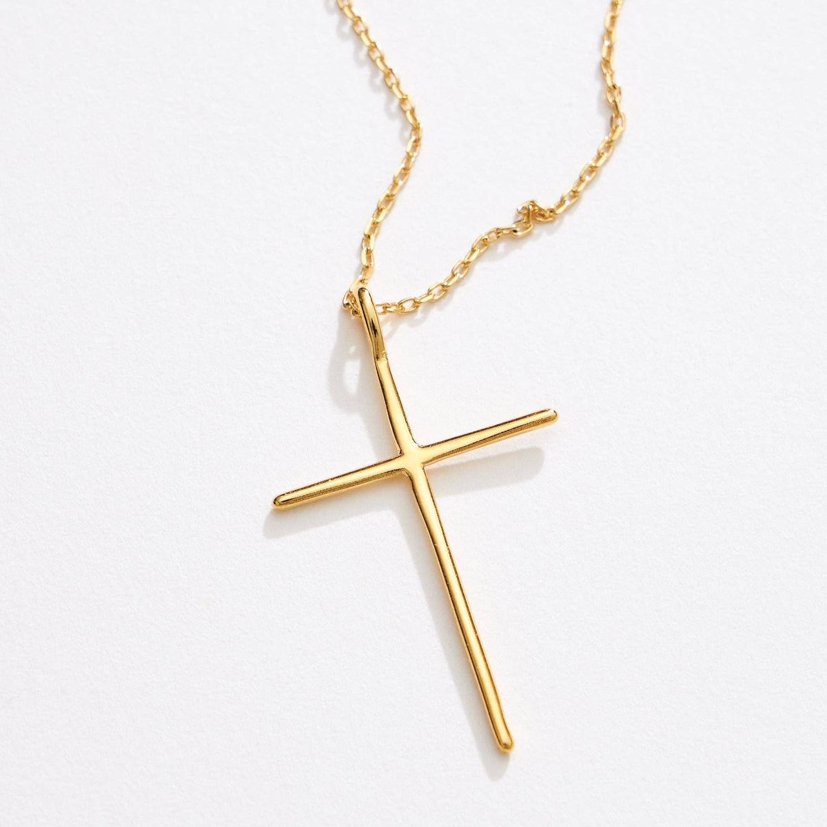 Gold Chain Necklace with Sleek Cross Pendant: Gold