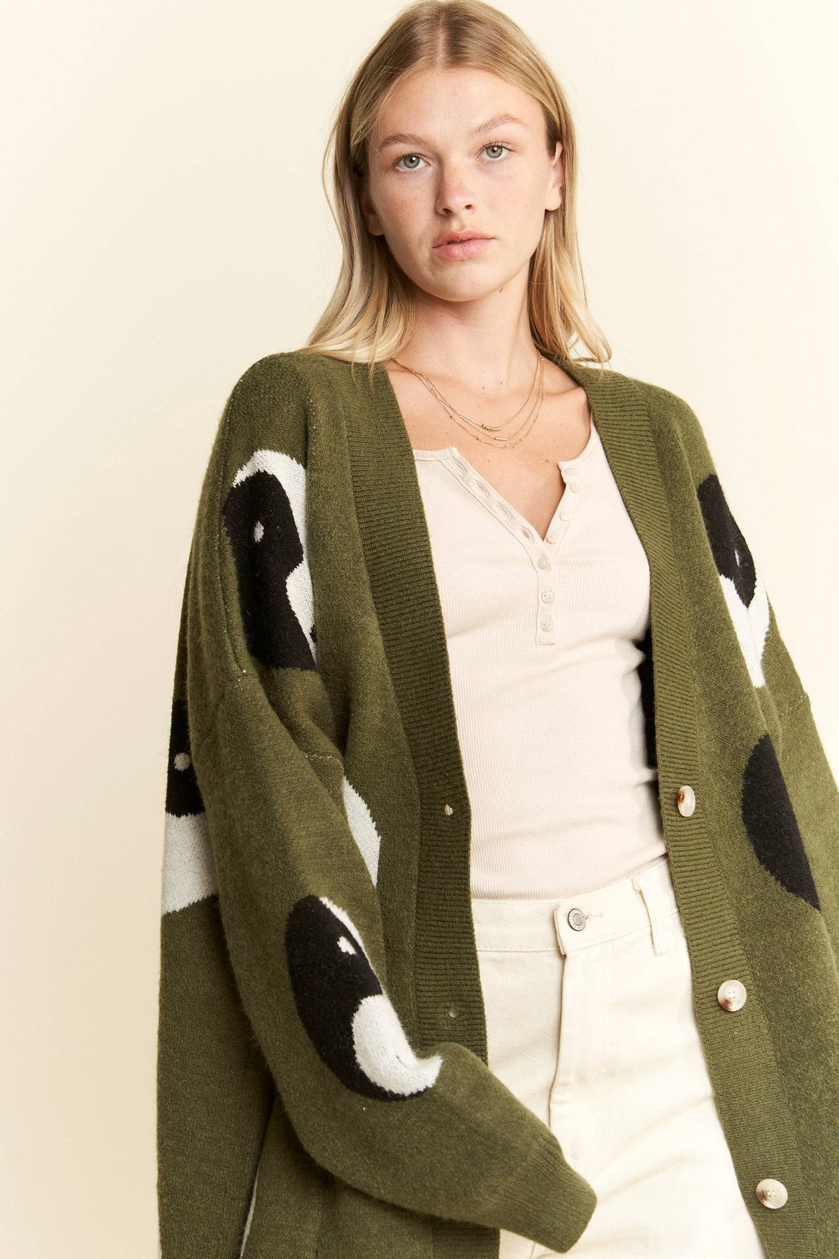 OVER SIZED YIN YANG CARDIGAN: Brown / L/XL