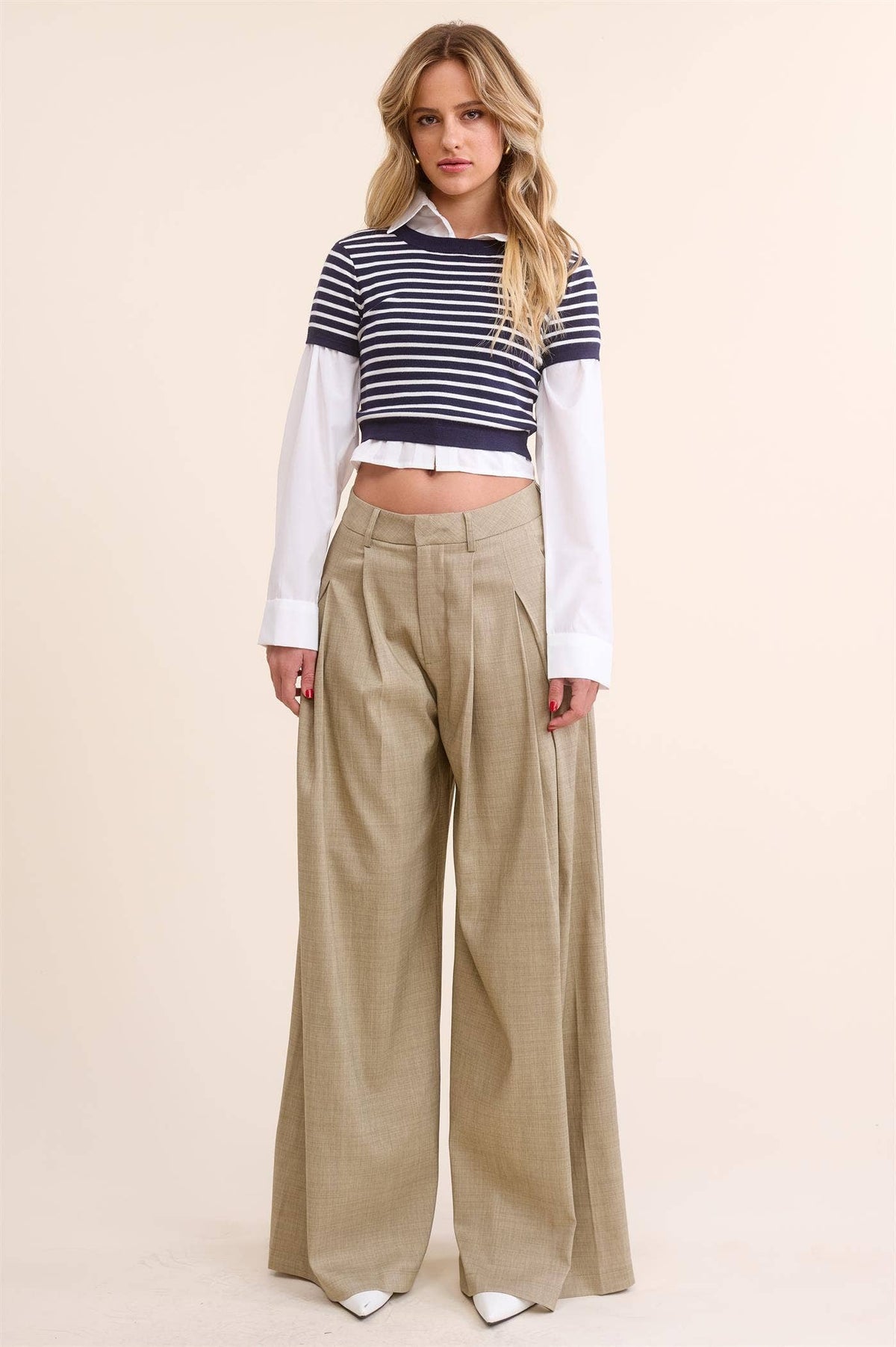Trendy Low Waist  Wide Leg Pleated Trouser Pants: BEIGE / L